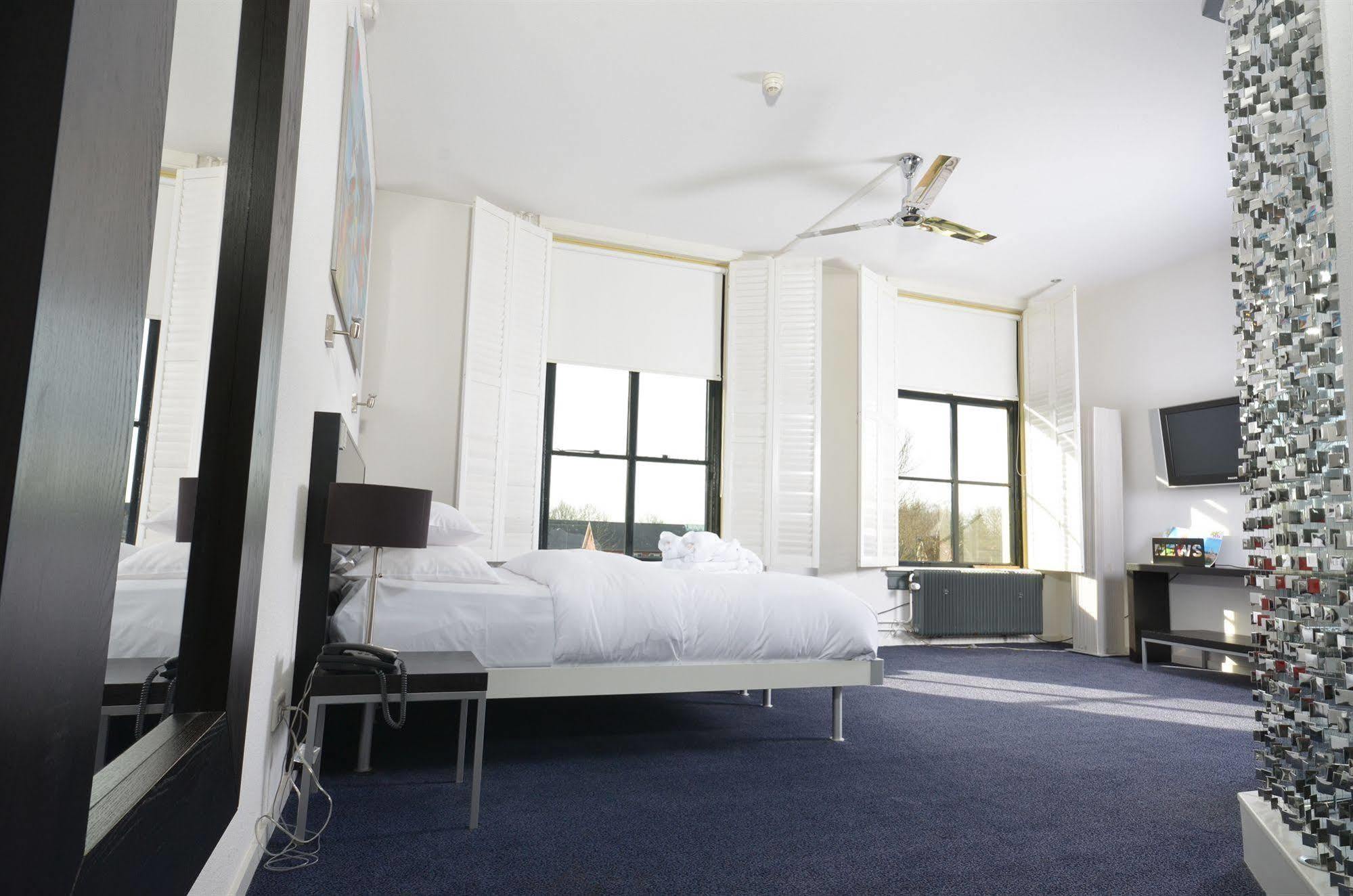 Hotel Villa Ruimzicht ดอตตินเฮ็ม ภายนอก รูปภาพ